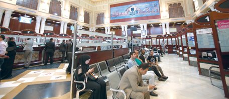 قاعة محكمة حديثة لتمثيل قضايا مدنية وتجارية